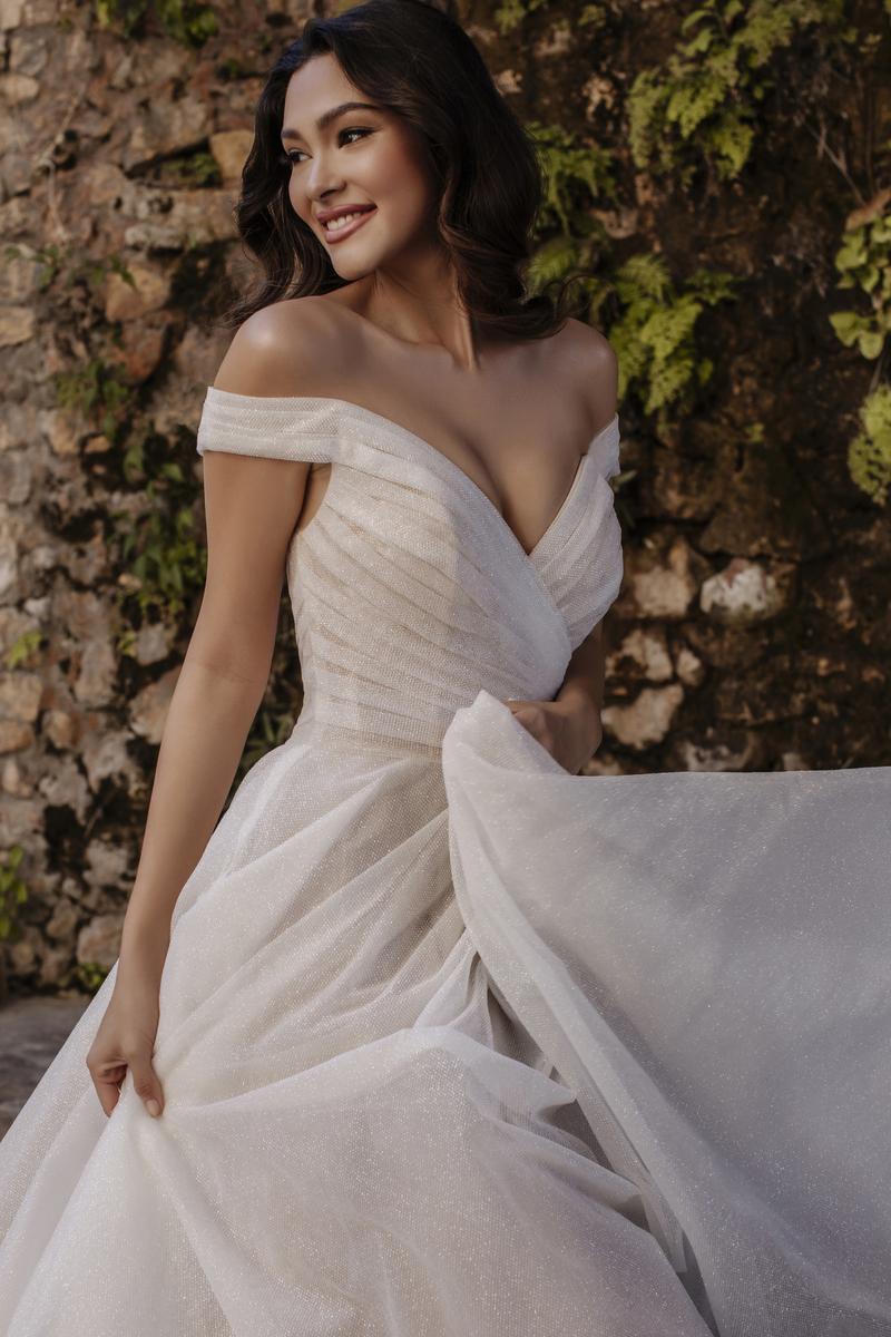 Abella by Allure Bridals "Paris" Gown E352 - Image 3