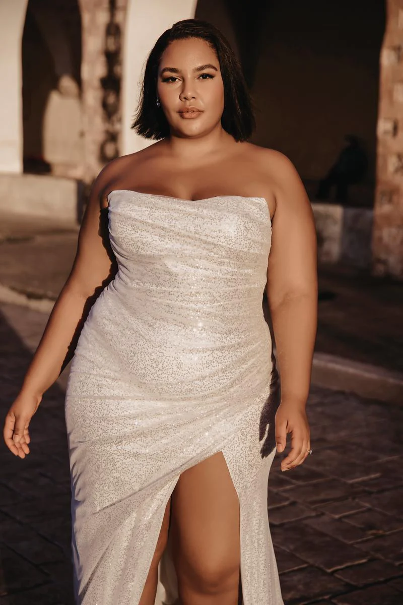 Abella by Allure Bridals "Monoco" Gown E363 - Image 4