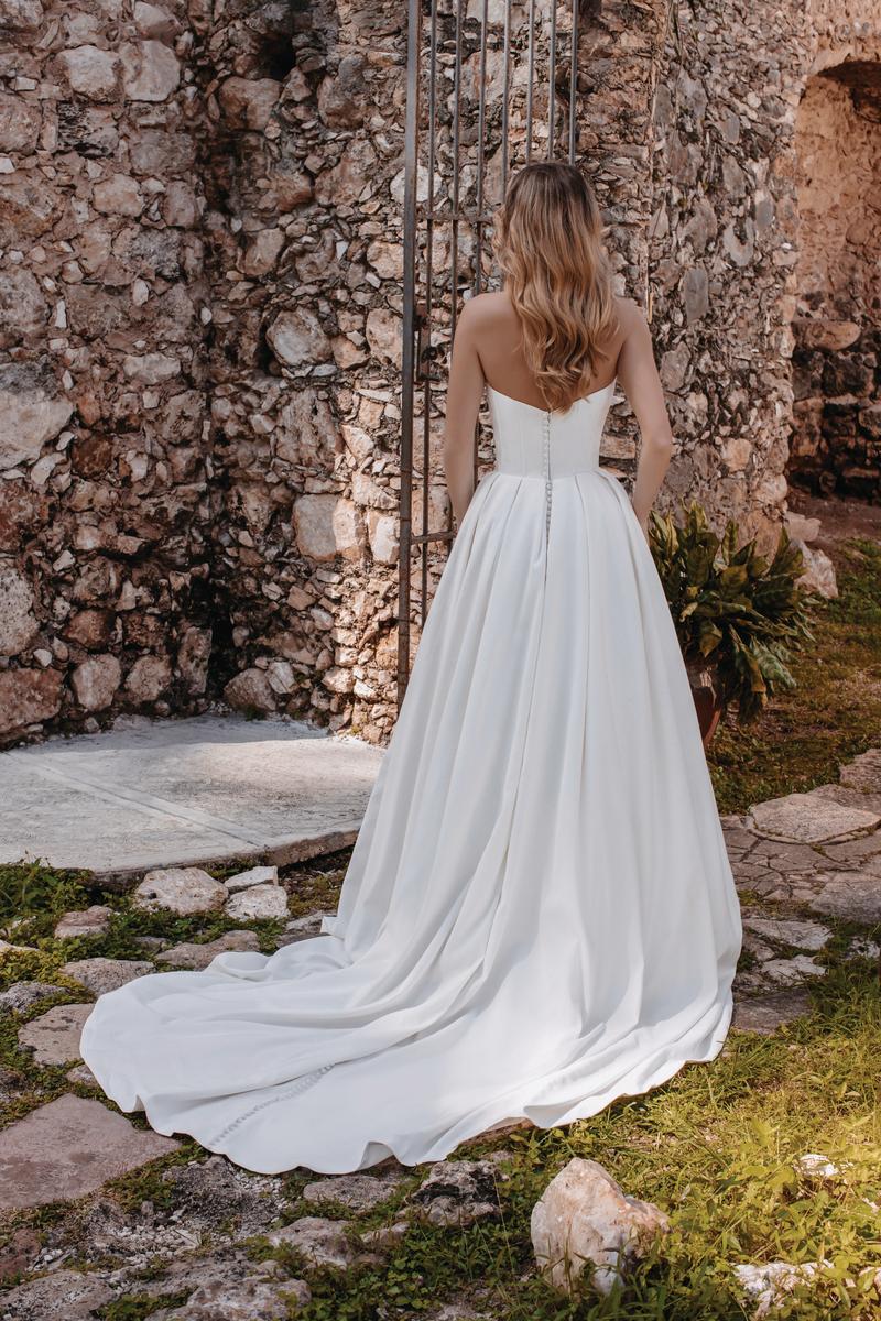 Abella by Allure Bridals "Charleston" Gown E366 - Image 2