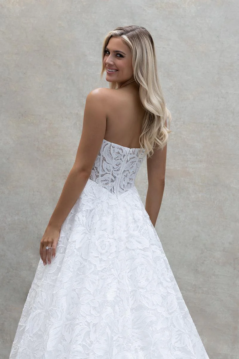 Abella by Allure Bridals "Dea" Gown E518L - Image 8