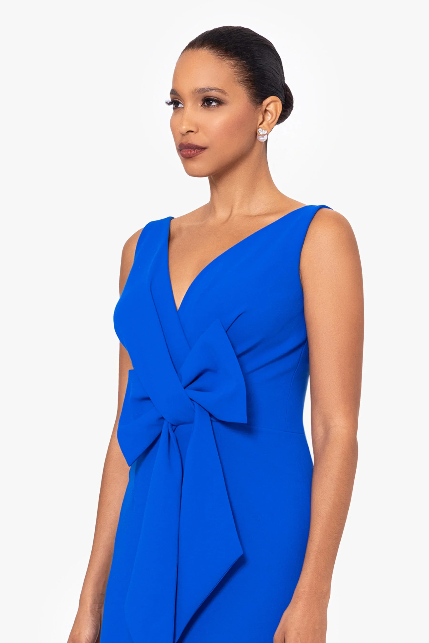 Betsy and Adam "Sam" Scuba Bow Maxi Dress A26475 - Image 4