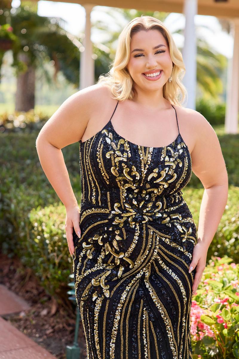 Curvy by Primavera Swirl Beadwork Fitted Prom Dress 14101 - Image 9