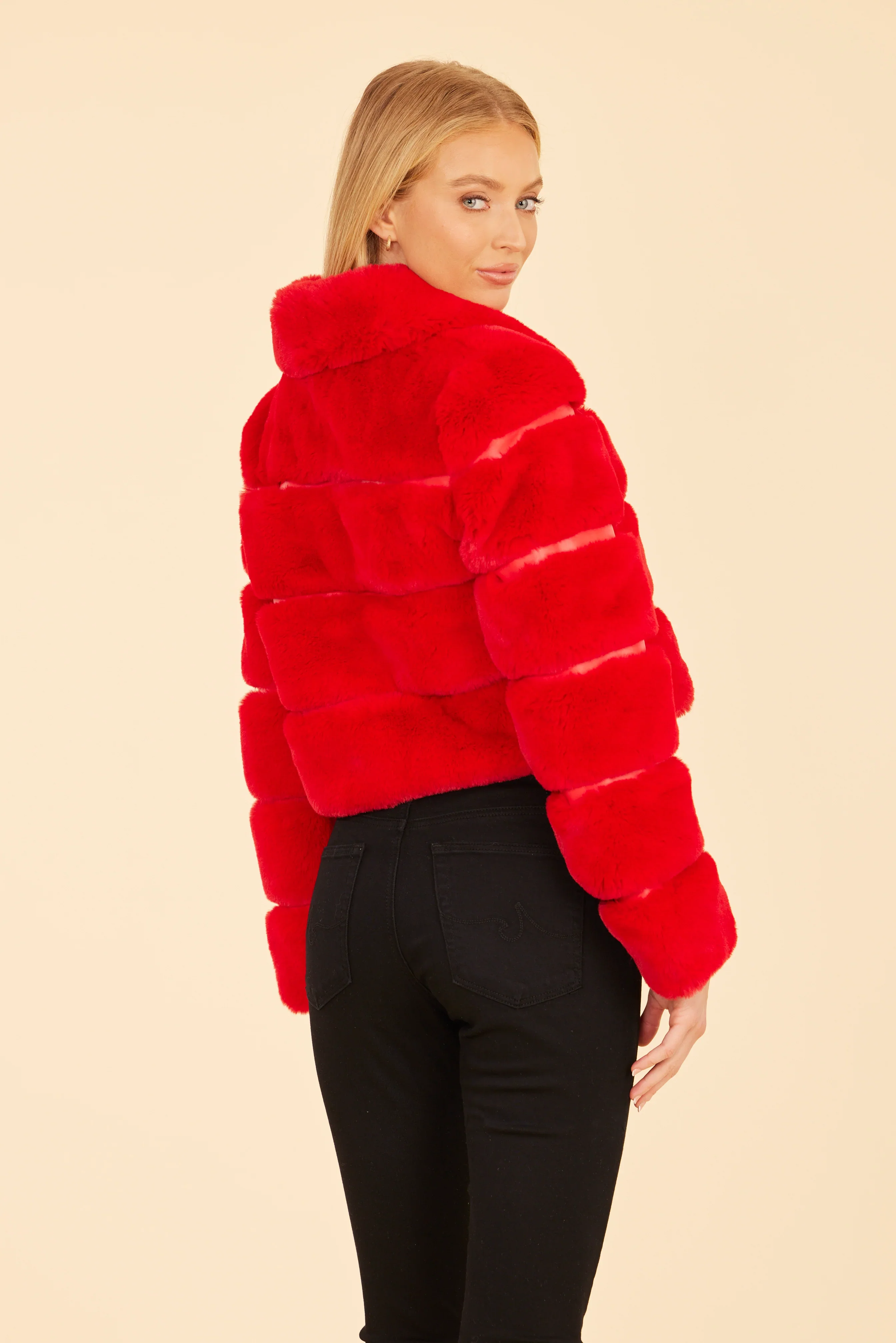 Dolce Cabo Paneled Faux Fur Cropped Jacket 75521 - Image 4