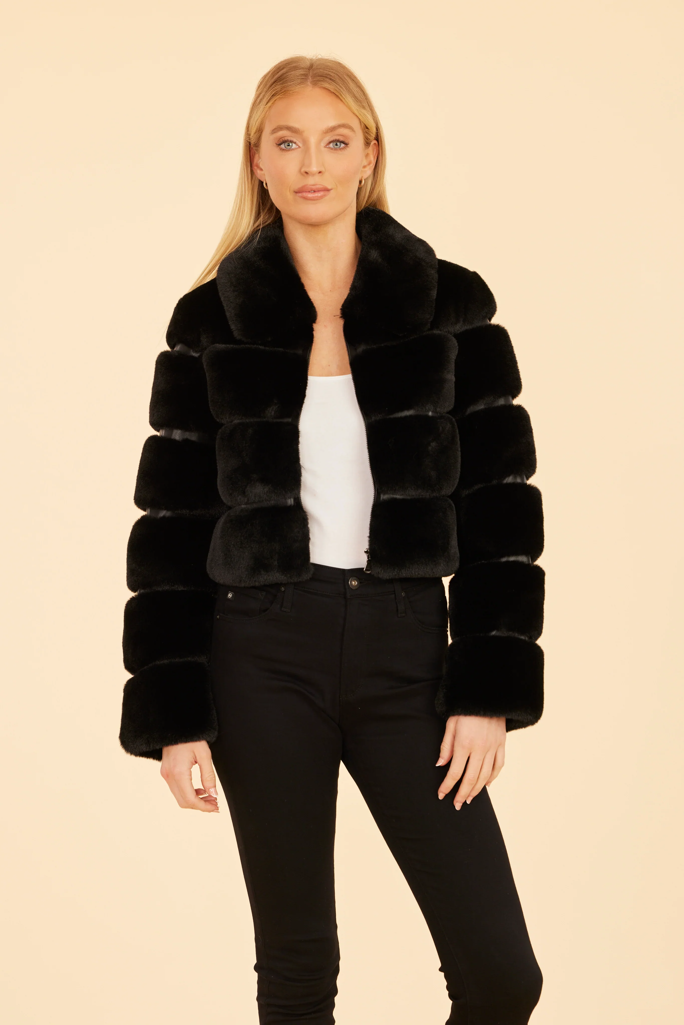 Dolce Cabo Paneled Faux Fur Cropped Jacket 75521 - Image 6