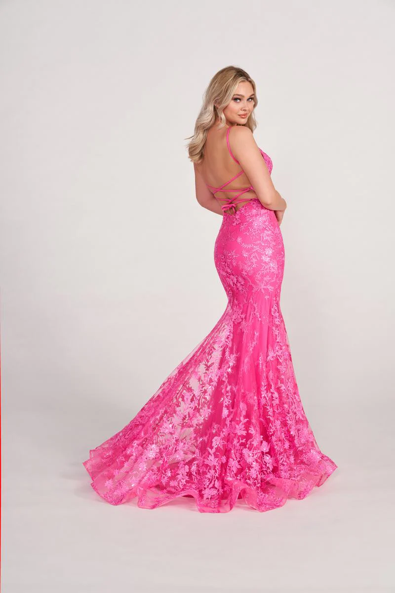 Ellie Wilde Long Lace Fitted Prom Dress EW34009 - Image 3