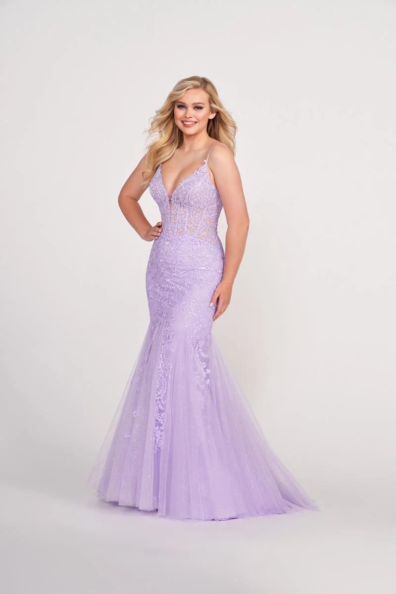 Ellie Wilde Long Fitted Lace Prom Dress EW34033 - Image 4