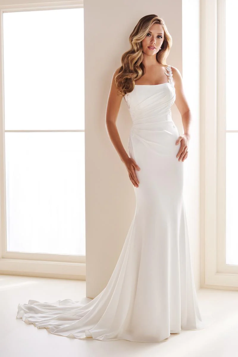 Enchanting by Mon Cheri Dress E604