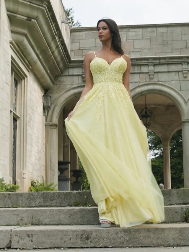 Faviana A-Line Corset Lace Prom Dress 11438 - Image 5