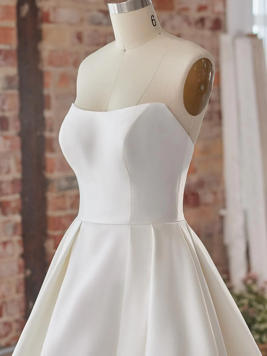 Maggie Sottero "Selena" Gown 20MT727 - Image 12