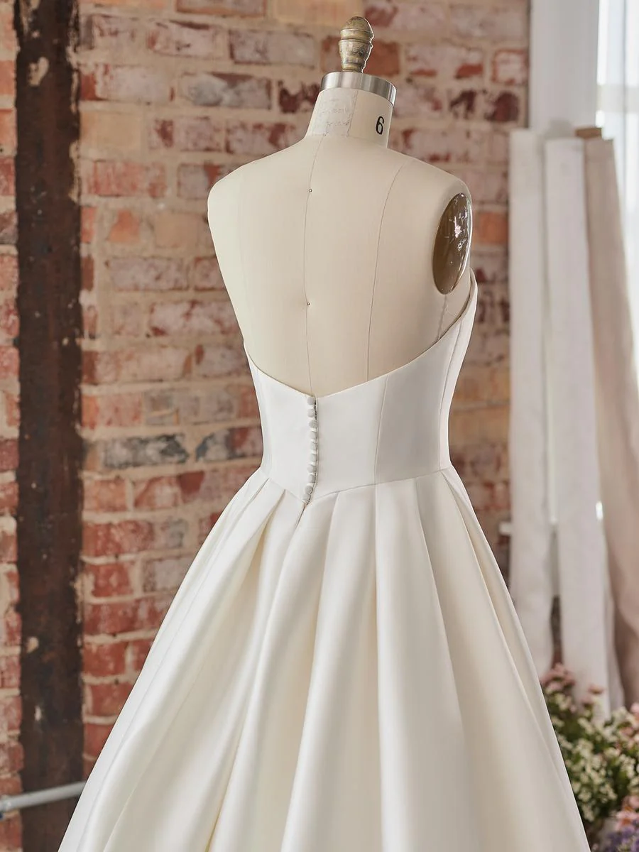 Maggie Sottero "Selena" Gown 20MT727 - Image 13