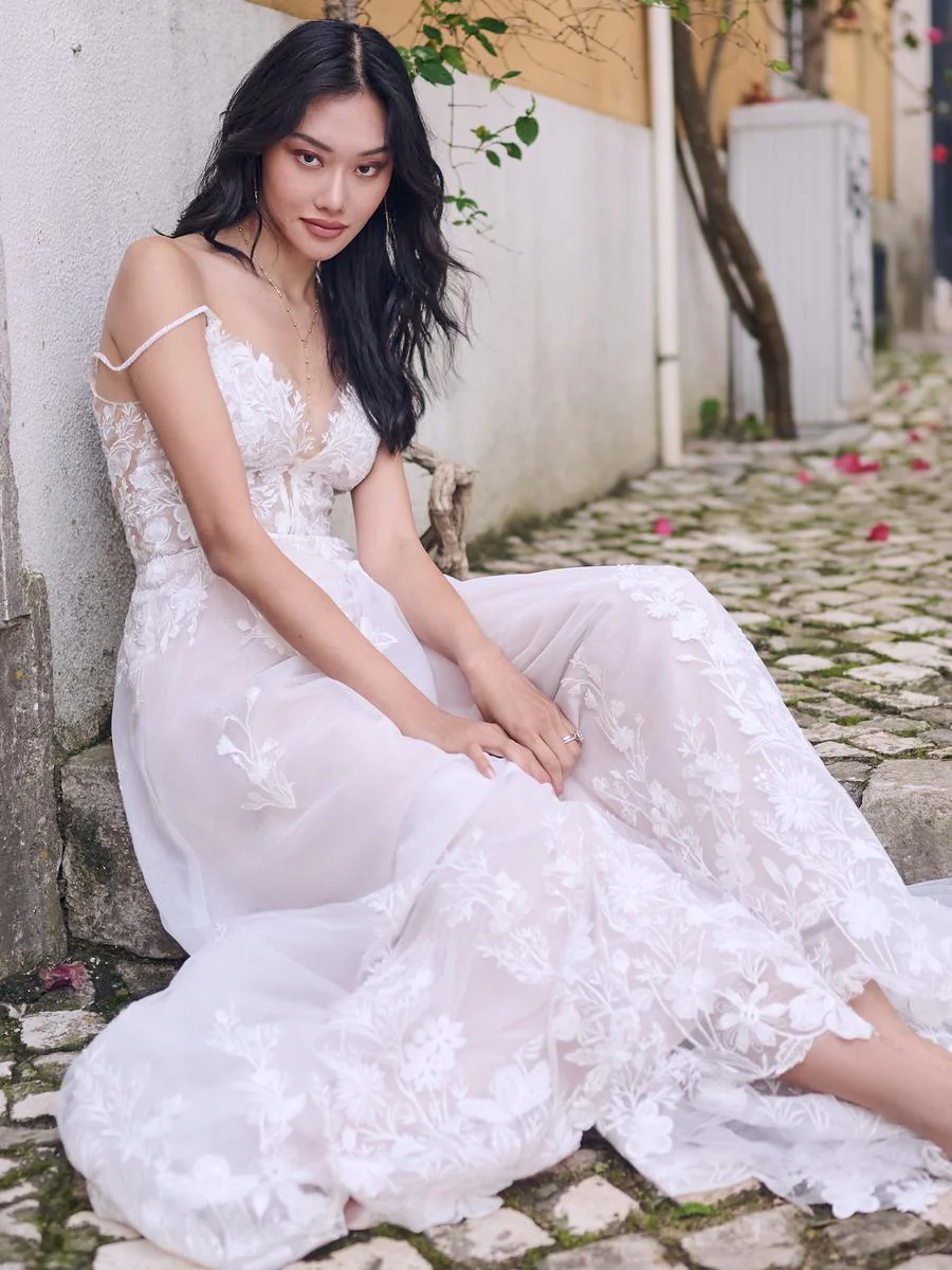 Maggie Sottero "Rayna" Bridal Gown 23MB661 - Image 4
