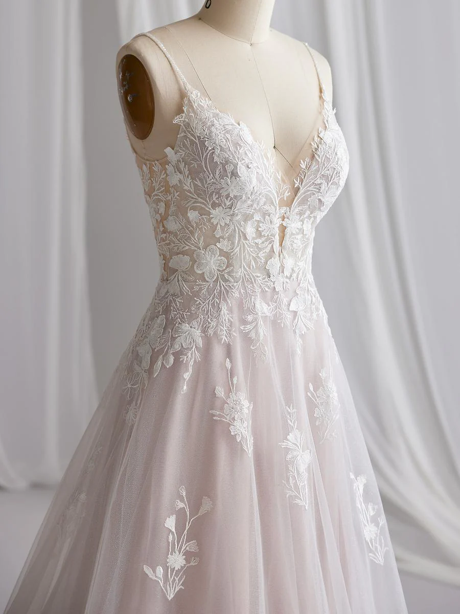 Maggie Sottero "Rayna" Bridal Gown 23MB661 - Image 9