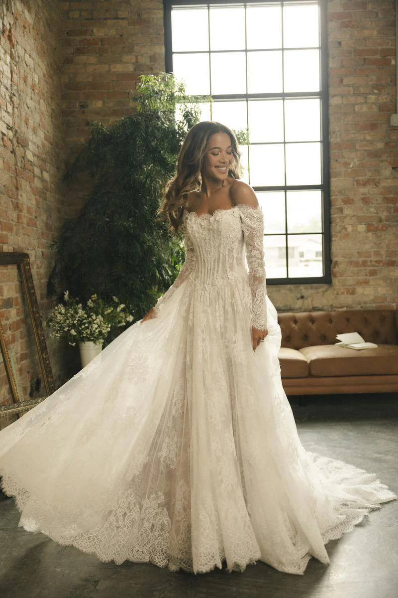 Maggie Sottero "Kitaro" Wedding Dress 26MB385A01 - Image 3