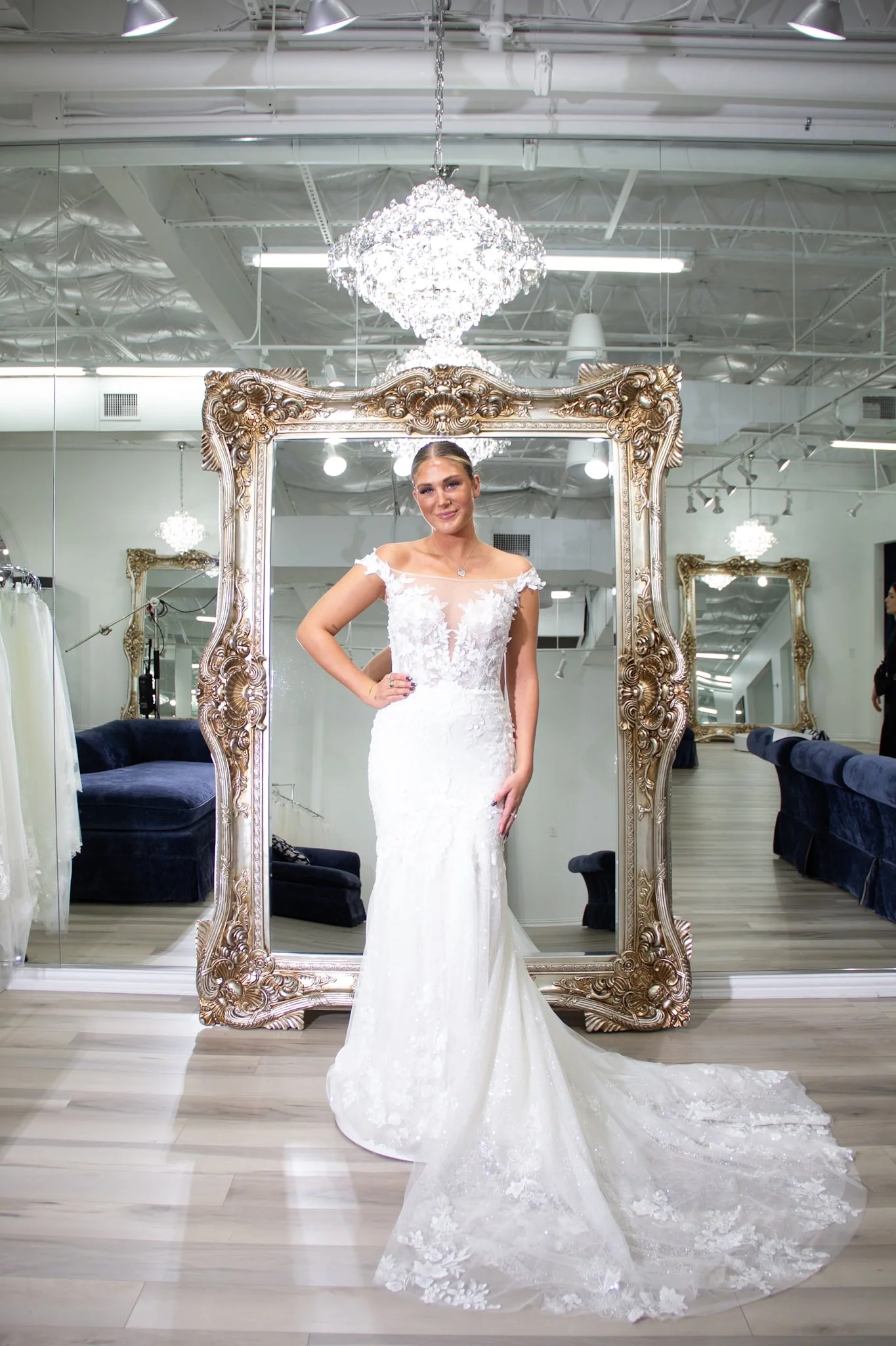 Maggie Sottero One of a Kind Bridal Gown OOAK138 - Image 2