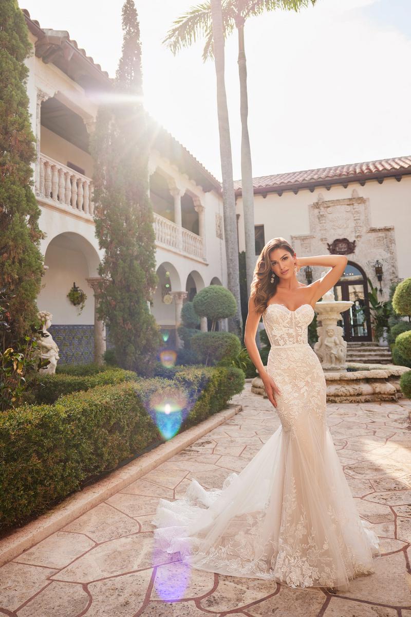 Martin Thornburg "Brett" Bridal Gown MT3238 - Image 3