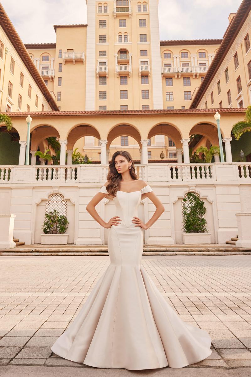 Martin Thornburg Bridal Dress MT3242 "Sterling" - Image 7