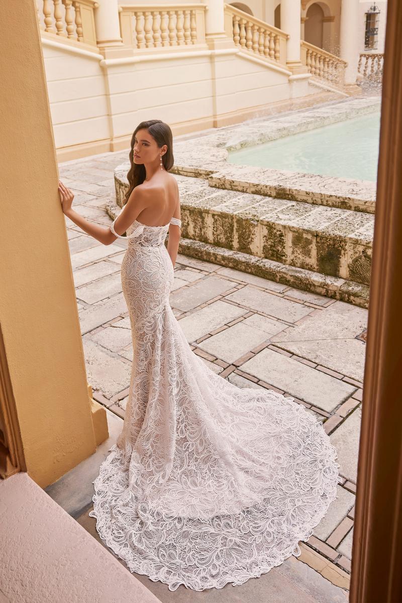 Martin Thornburg "Channing" Bridal Gown MT3232 - Image 2
