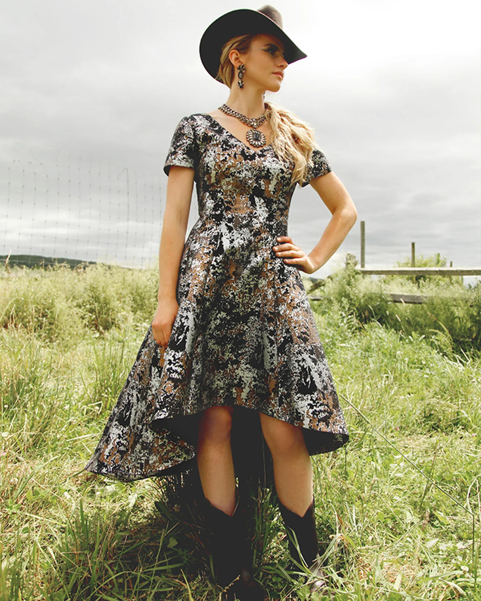 Shani Hi-Lo Jacquard Dress S2238 - Image 3