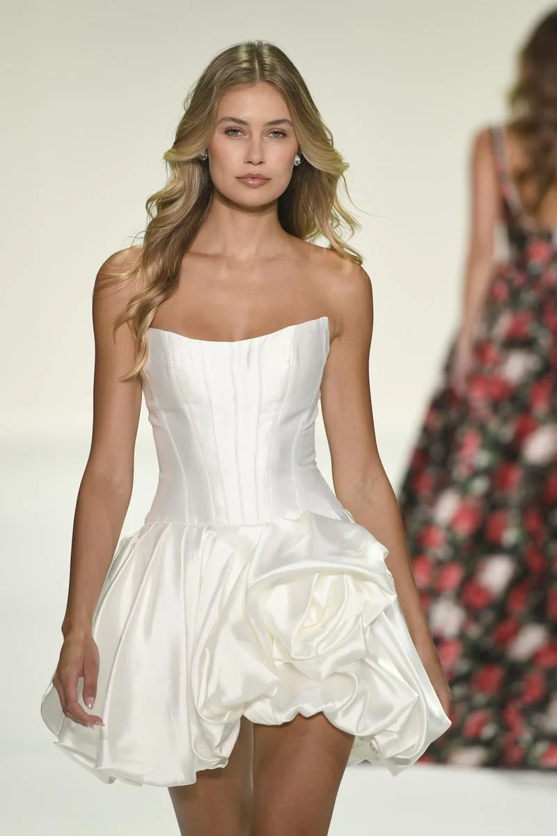 Sherri Hill Strapless Dramatic Skirt HoCo Dress 57280 - Image 4
