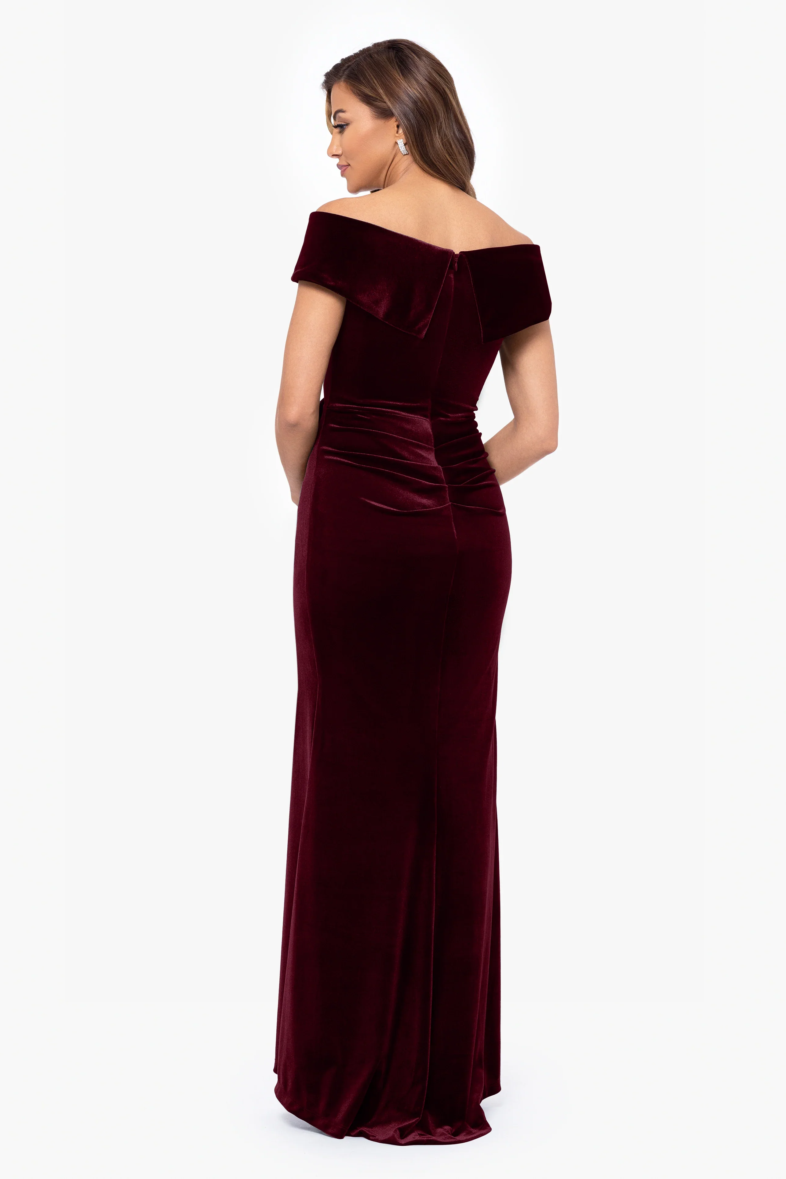 Xscape Evenings "Alana" Off the Shoulder Velvet Evening Gown 6484X - Image 6